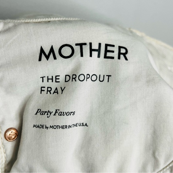 MOTHER the Drop Out Fray in Part Favor White size 26 Ankle Cropped Jeans - Picture 5 of 9